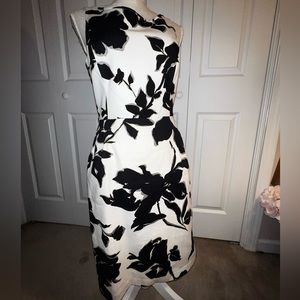 White House Black Market B&W Floral Print Sleeveless Career Dress w/ Pockets